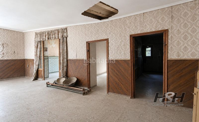 Foto 114a9a8e-c75d-4977-937b-316524f9d1b5. Casa a El Castell Burjassot