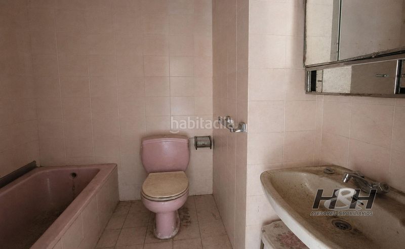 Foto aa87c552-32d6-45ba-b7f5-c54e7cb2ed84. Casa a El Castell Burjassot