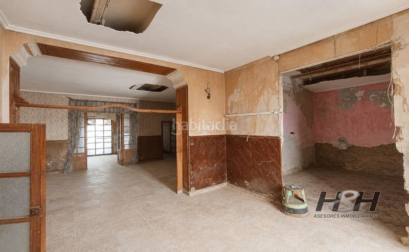 Foto ffa331d5-888d-4bbd-b17c-97ae78f0a56a. Casa a El Castell Burjassot