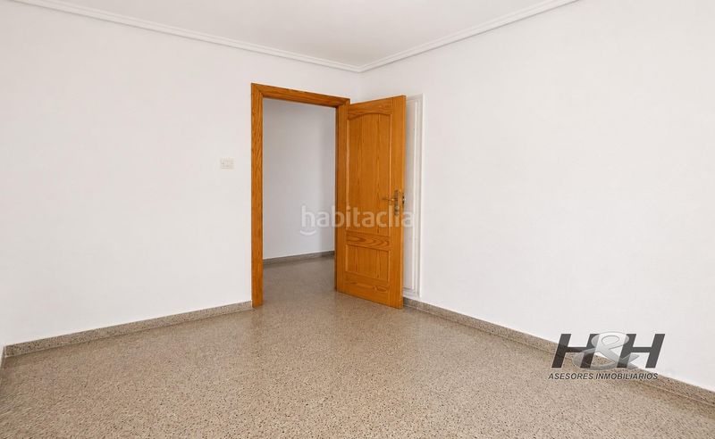 Foto c53a45f3-a1c3-4333-9c08-a6b9e247f4a4. Pis amb calefacció a La Raïosa Valencia