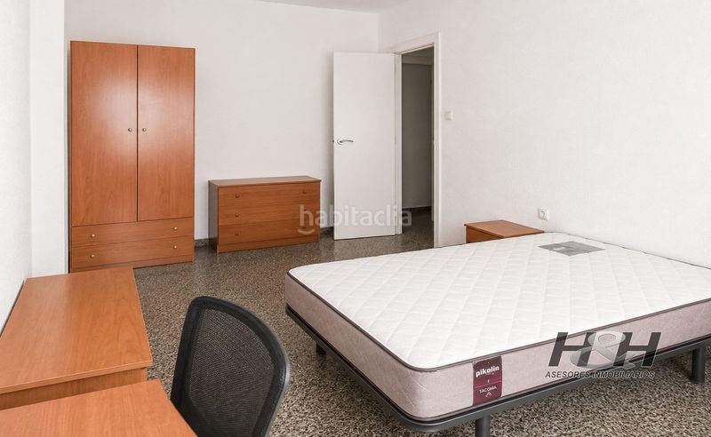 Foto a2389121-ba73-4178-ae2b-ddf383d23516. Pis a Zona Concordia Burjassot