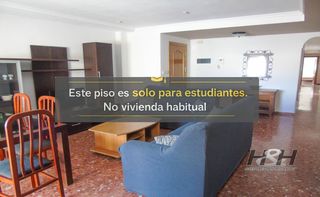 Rent Flat in Zona Campus Universitario