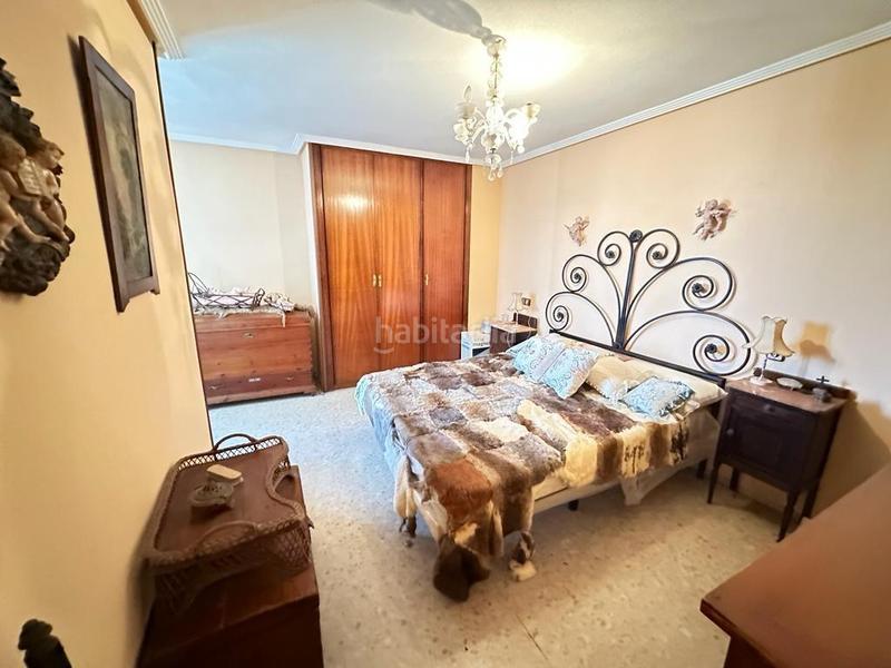 Foto 2444bba8-6c7a-461c-be42-8bc1a6901f5f. Pis amb aparcament piscina a Goteta Alicante