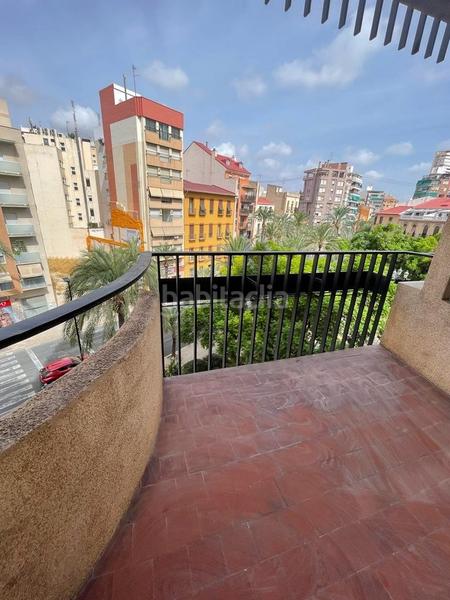 Foto 130a4c6d-21ce-42ba-b6f8-1b7fe9e89bf4. Alquiler piso vivienda amueblada junto Mercado central en Alicante