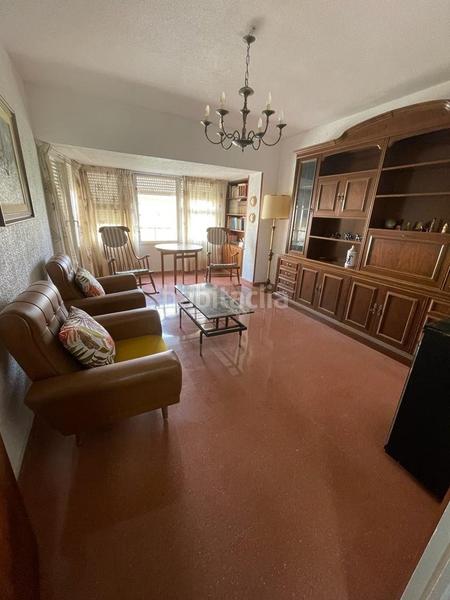 Foto fd090cc6-3064-4184-8b99-5171fa1e76d8. Alquiler piso vivienda amueblada junto Mercado central en Alicante