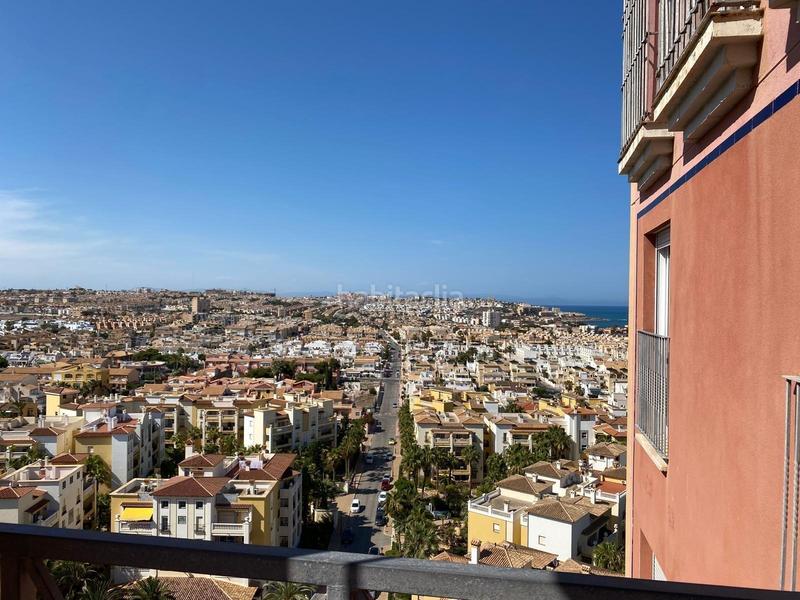 Foto 886a0560-71ad-4330-8b07-5dcd7c40f767. Etagenwohnung mit pool in Zona Playa de los Locos Torrevieja