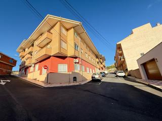 Pis a Castalla. Vivienda en castalla con garaje y trastero