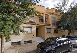 Casa aparellada a La Coca-La Nia-Vistahermosa. Pareado en aspe