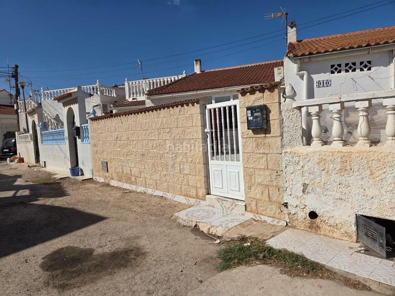 Foto 9fb5a42b-8cd6-4218-bbd2-dc525f67f374. Casa oportunidad en Zona Carrefour - Urbanizaciones Torrevieja