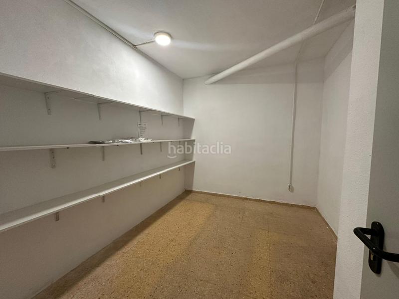 Foto f5842c63-c59b-4123-a30d-85b4d79b8ad7. Alquiler local comercial  perfecto estado junto a renfe en Alicante