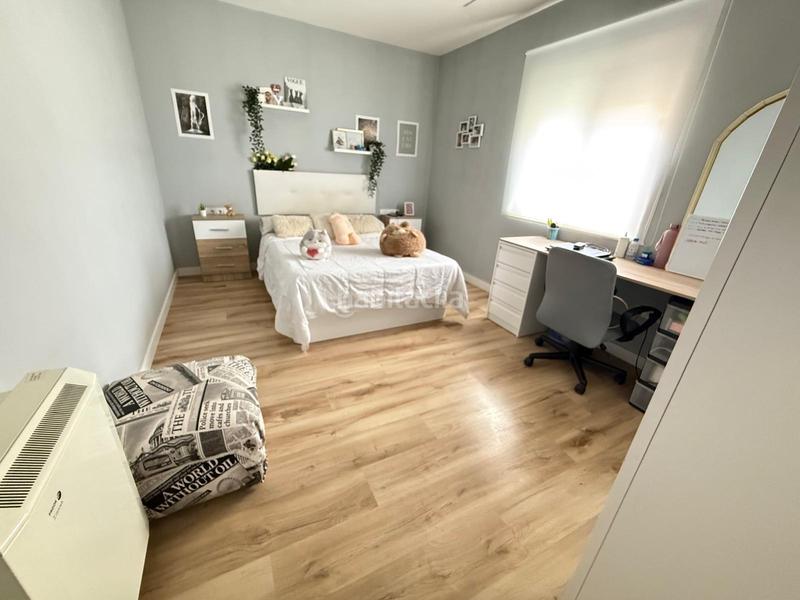 Foto 6db54e2a-afe2-4aeb-bde2-95379c9be860. Chalet  con piscina en Fontcalent en Fontcalent Alicante