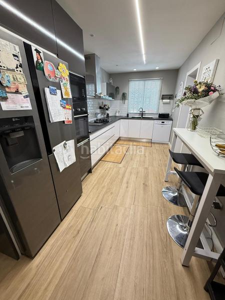 Foto 7990d975-7a20-4866-a7a8-a1abca30912d. Chalet  con piscina en Fontcalent en Fontcalent Alicante