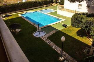Lloguer Apartament a Playa Muchavista. Alquiler en la font acogedor apartamento con comodidades moderna