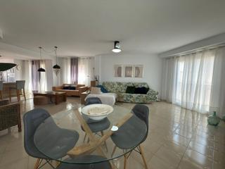Appartement à Las Fuentes-Los Cipreses. Impresionante piso reformado en aspe  las fuentes