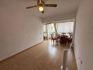 Appartement à San Fernando - Princesa Mercedes. Amplio piso en princesa mercedes, alicante  ideal para familias