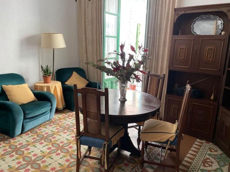 Foto 18c0fe49-3e7e-4e0e-ac0a-8cbe65b3bd7c. Gebäude in Benalúa Alicante