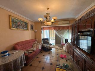 Piso en El Palmeral - San Antón. Oportunidad única en san antón! encantador piso listo para entra