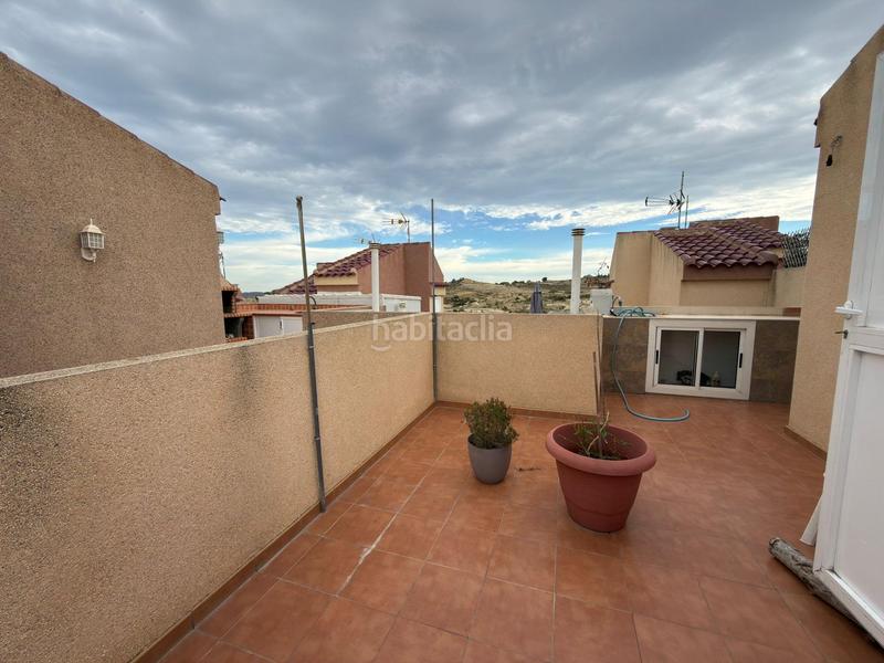 Foto 6913ef46-0f78-496e-967e-7d9ef89159d0. Maison jumelée dans Monforte del Cid