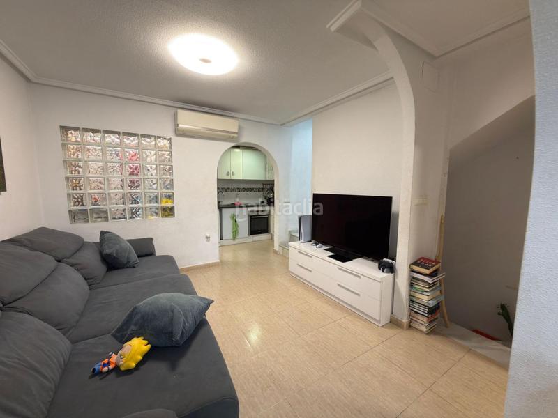 Foto a798581a-9b13-4af9-a68d-0662786b927f. Maison jumelée dans Monforte del Cid