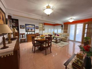 Planta baixa en Cabo de las Huertas. Encantadora vivienda en cabo huertas con vistas al mar