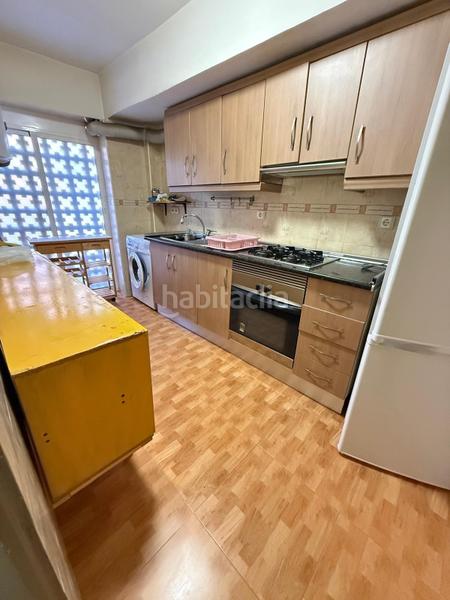 Foto f05dd861-de18-44b3-b2ed-8bad694d1685. Pis a Carolinas Altas Alicante