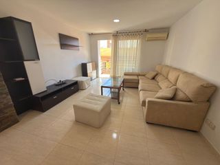 Flat  Calle canovas del castillo. Acogedor piso en alicante con vistas y espacios verdes