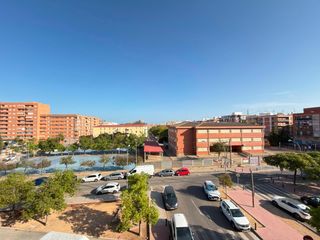 Pis a Los Ángeles. Tu nuevo hogar en la tranquila zona de los ángeles