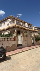 Casa adossada a Zona los Frutales