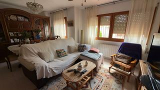 Doppelhaus in Haygon-Universidad. Encantador chalet pareado en el corazón de haygon