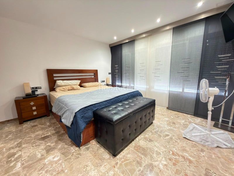 Foto f4287355-0687-4360-9a07-1e41b5bb5714. Edificio in Mercado Alicante