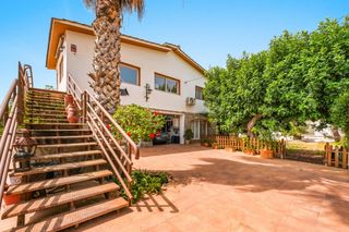 Lloguer Xalet a Los Arenales del Sol. Villa con piscina climatizada y 2.000 m2 de parcela en los limon