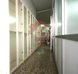 Local Comercial  Carrer del mol de vent. Local comercial con doble entrada y gran potencial!