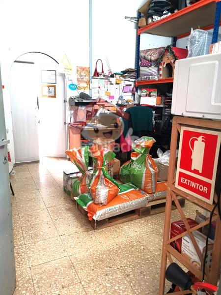 Foto 96b3e438-285f-4d2f-92f7-6b8d05588164. Local comercial amb calefacció a Els Molins Mataró