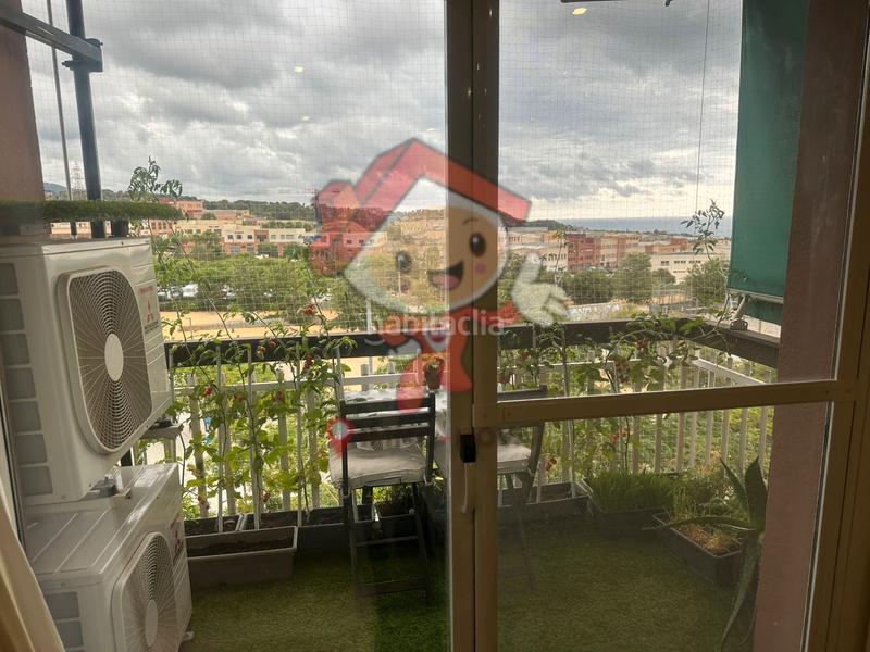 Foto aa647142-7726-411b-abbd-cdf0dba9fa0e. Pis amb calefacció a Rocafonda Mataró