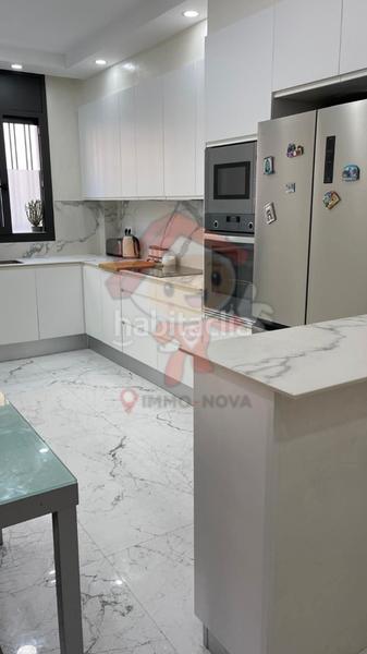 Foto dfb0a10b-bc64-4587-b1ad-41da10b32e1b. Casa adossada amb calefacció aparcament a Els Molins Mataró