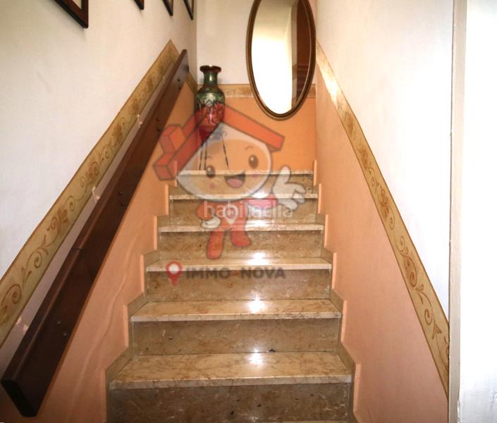 Foto 0fd8e3d4-e7c9-43c5-80cb-86c266fadde3. Maison jumelée avec cheminée dans Eixample Mataró