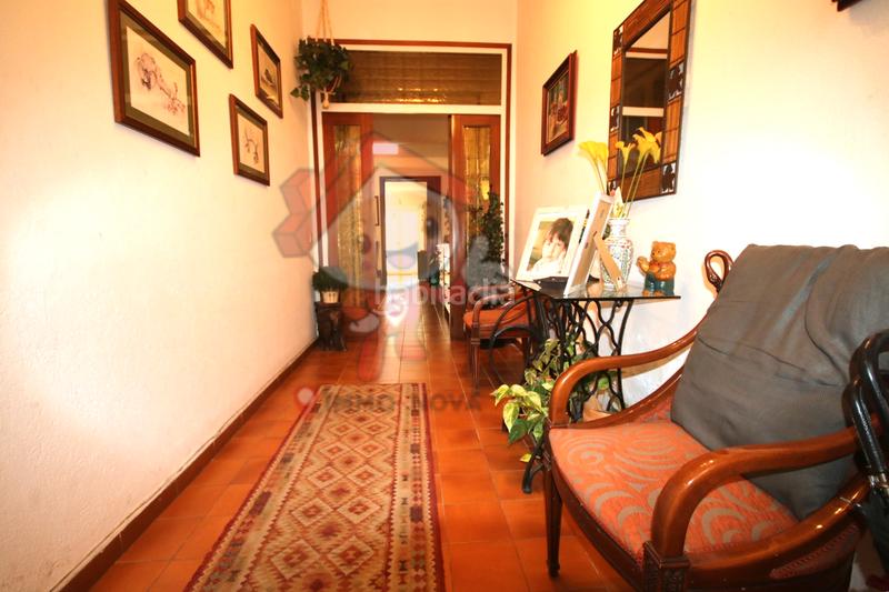 Foto 4d39e991-69c6-46d3-b73f-3ad919b78973. Maison jumelée avec cheminée dans Eixample Mataró