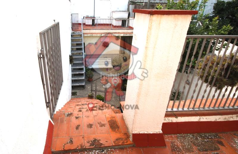 Foto 5efb5260-6108-456c-ab61-ce6e579fb587. Maison jumelée avec cheminée dans Eixample Mataró