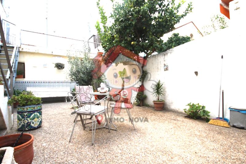 Foto 8329bae5-47c2-4dec-a98f-9d151b8adbfd. Maison jumelée avec cheminée dans Eixample Mataró