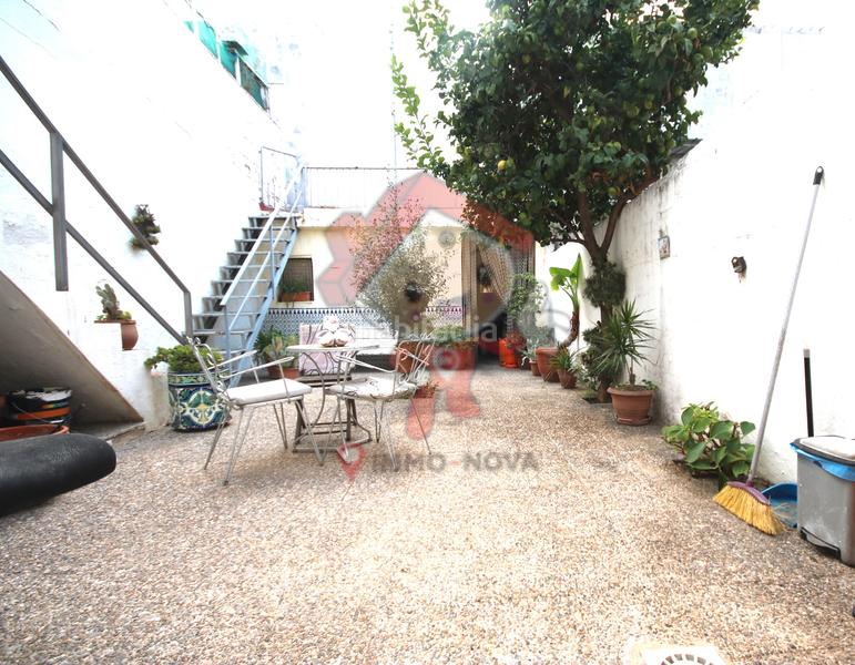 Foto 9f62e6ce-9172-4b41-9fc5-bb0f4d461ef2. Maison jumelée avec cheminée dans Eixample Mataró