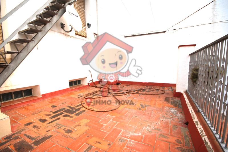 Foto f98048a6-c04f-42a4-ad3e-0e2c209528a4. Maison jumelée avec cheminée dans Eixample Mataró