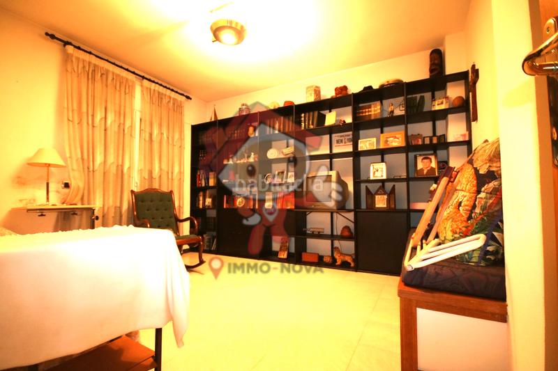 Foto 4585f799-a827-415e-9f0f-e5e49c7dd484. Casa amb xemeneia calefacció aparcament a Centre Mataró