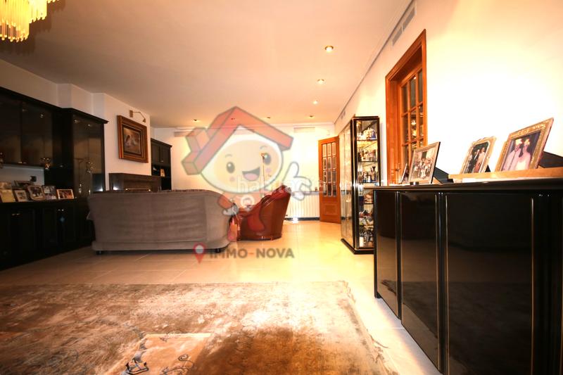 Foto 7621978f-cc90-4ab8-8baf-7e3fb6332f17. Casa amb xemeneia calefacció aparcament a Centre Mataró