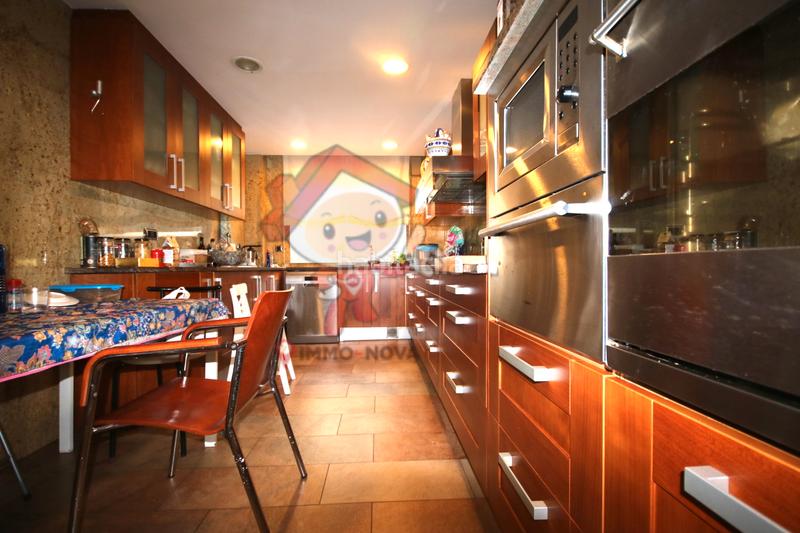 Foto b984760b-1922-4a28-a92c-5c65d1be6dbc. Casa amb xemeneia calefacció aparcament a Centre Mataró