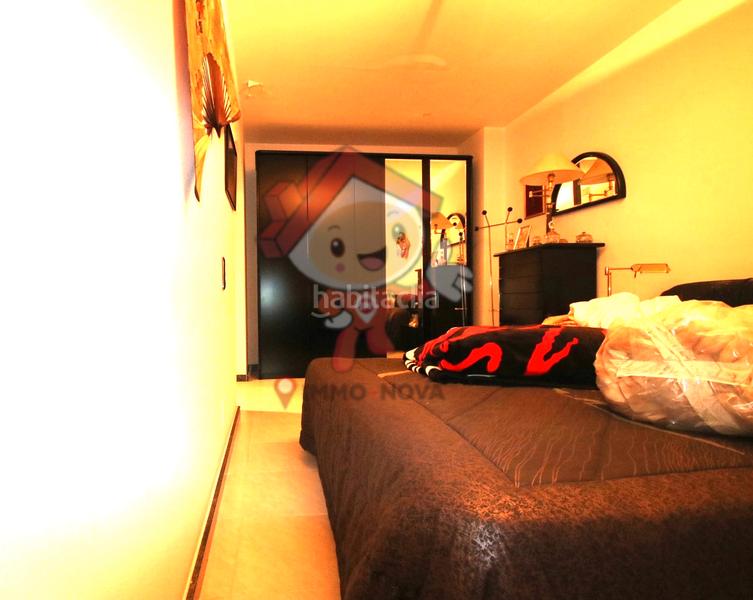 Foto c018f094-6d60-48f7-a548-0ce2ddd20c32. Casa amb xemeneia calefacció aparcament a Centre Mataró