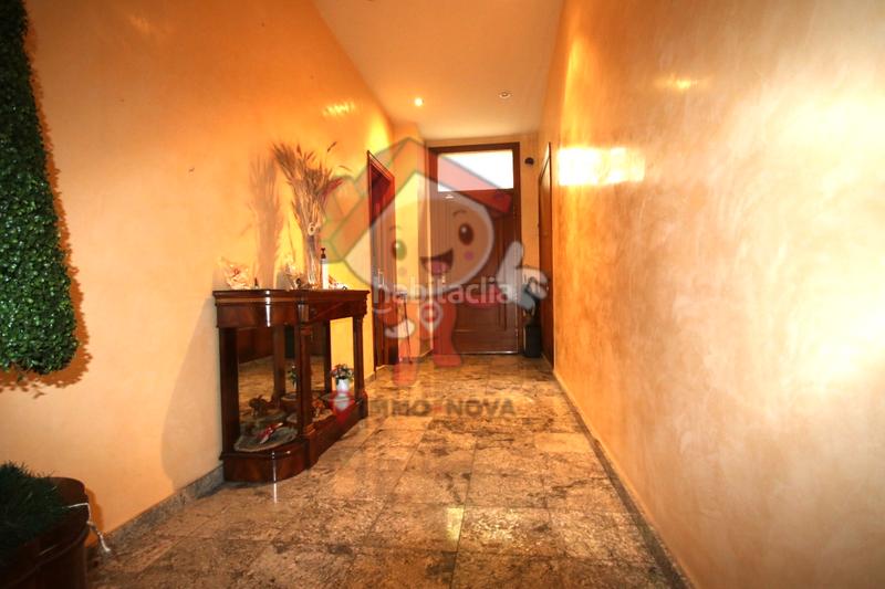 Foto ec14fdca-2bba-4fd6-8a1f-6c5efbdaf01c. Casa amb xemeneia calefacció aparcament a Centre Mataró