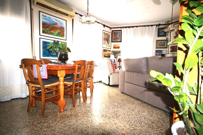 Foto e27c91e4-bb9d-4e6b-ab29-bdf0099488c1. Dachwohnung mit kamin parking in Cerdanyola Nord Mataró