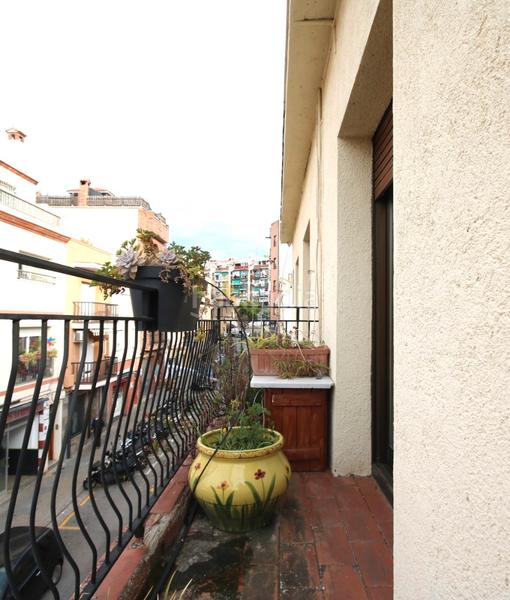 Foto f18295fc-10c5-4e01-b647-797dc607f396. Dachwohnung mit kamin parking in Cerdanyola Nord Mataró