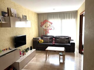 Etagenwohnung  Carrer santa marta. Piso en venta en pleno centro de matar� (plaza santa anna)