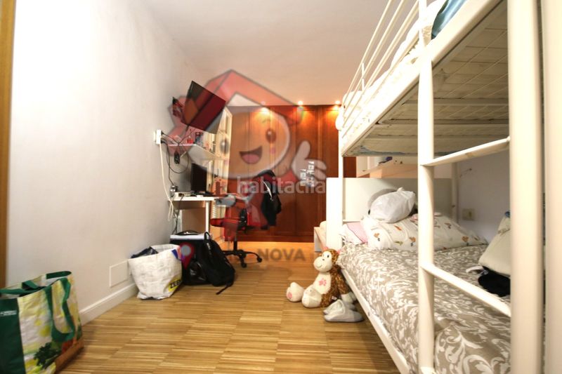 Foto 3cfc2eb0-96ed-4ecc-ae97-a7445611b83f. Casa aparellada amb calefacció a Els Molins Mataró